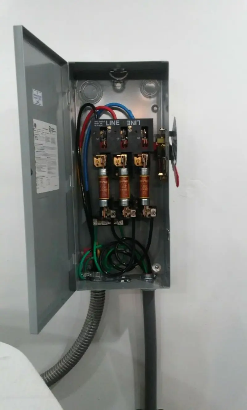 Three-phase disconnect switch installed for Electrical Wiring & Rewiring in Kronenwetter